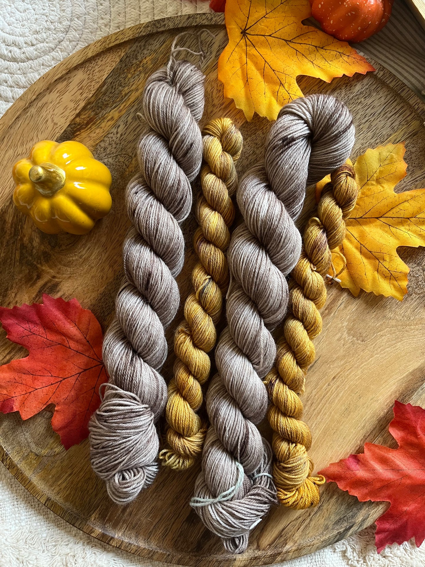 FEUILLES ET CONFIDENCES